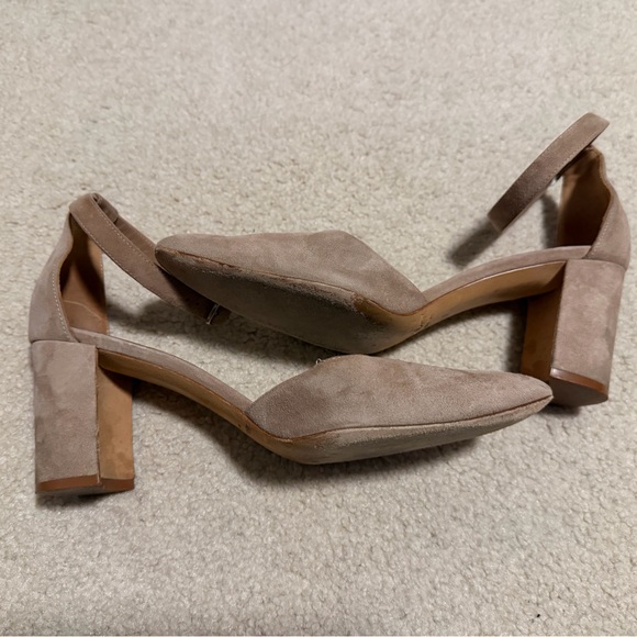 Manolo Blahnik Lausam Suede Block Heel Ankle Strap Shoes - Picture 12 of 12